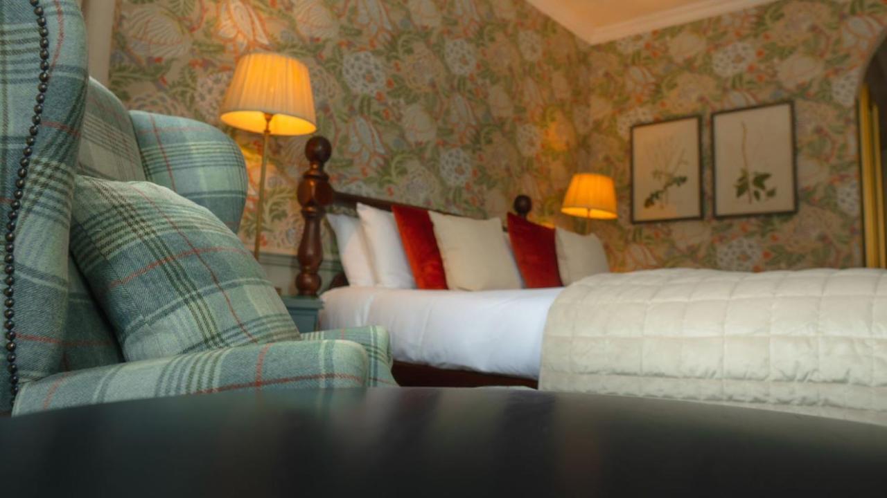 The Swan At Tarporley Hotel Екстериор снимка