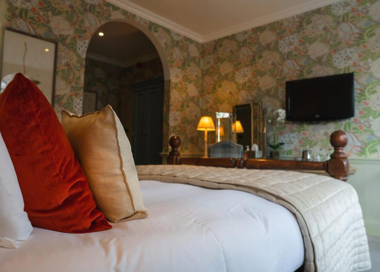 The Swan At Tarporley Hotel Екстериор снимка