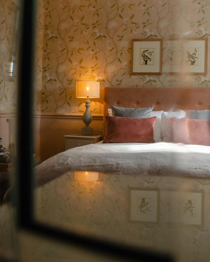The Swan At Tarporley Hotel Екстериор снимка