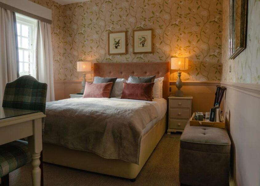 The Swan At Tarporley Hotel Екстериор снимка