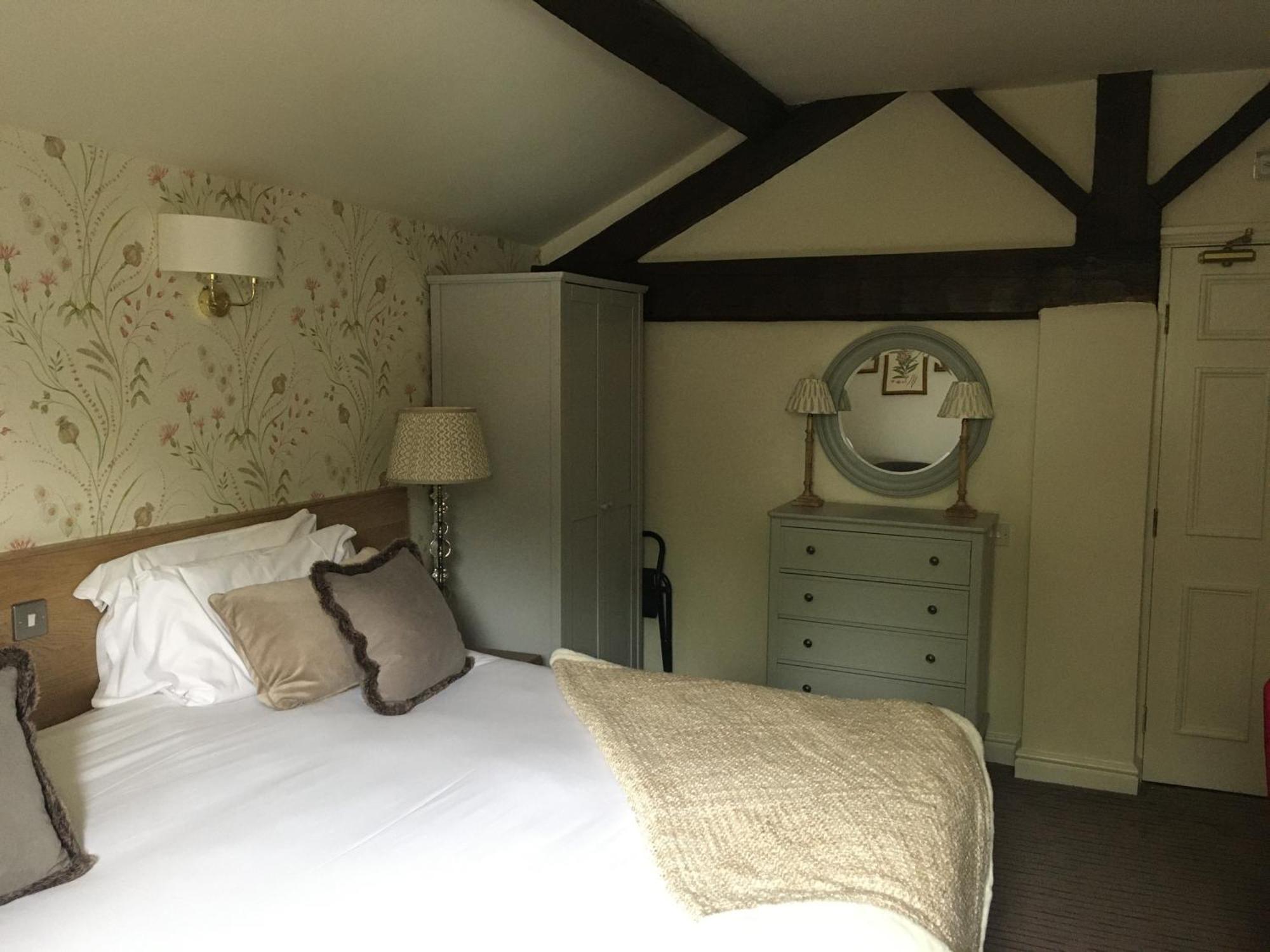 The Swan At Tarporley Hotel Екстериор снимка